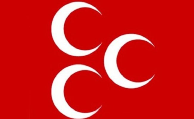 MHP'de 4 isim ihraç edildi