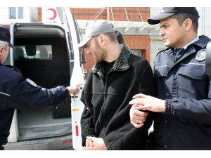 GÜNCELLEME 2 - Besteci ve aranjör Emrah Karaduman'a bıçaklı saldırı