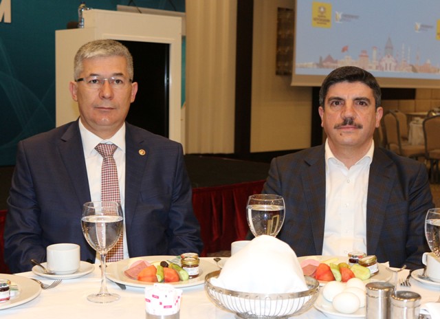 Aktay: AB'nin geleceği konusunda endişe taşıyoruz