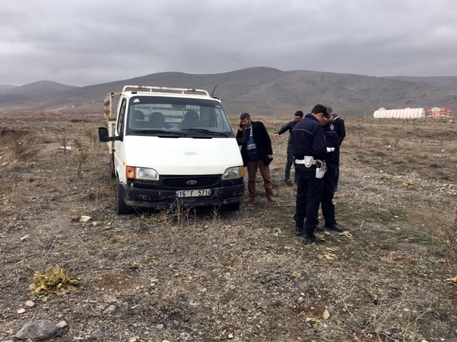 Cezaevinden kaçan iki kardeş çalıntı kamyonetle yakalandı