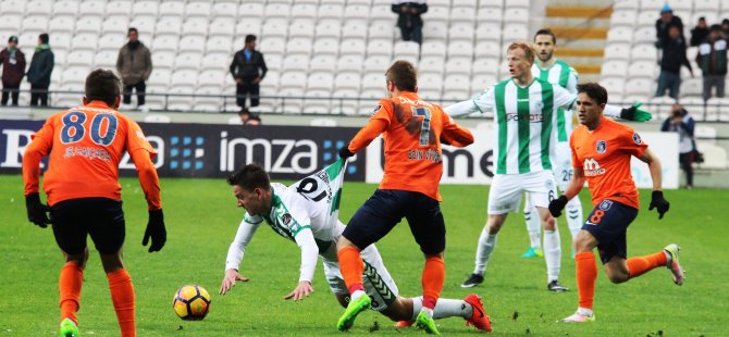 Konyaspor evinde tuş!