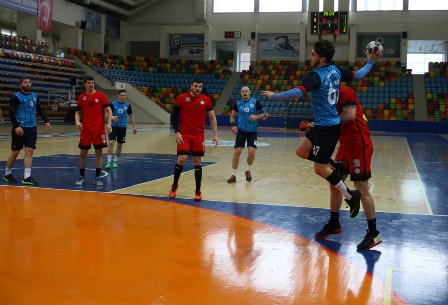 İç sahadaki son maçını oynadı