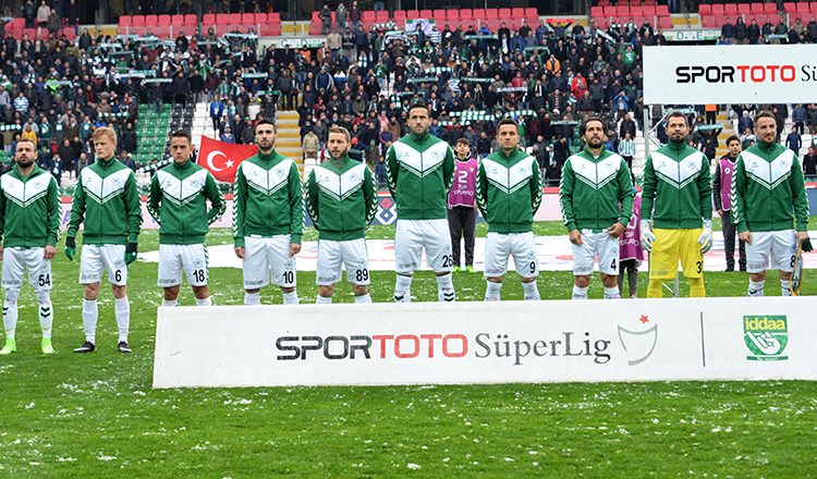 Konyaspor'da Fenerbahçe mesaisi başlıyor
