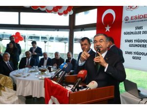 Milli Eğitim Bakanı Yılmaz, İzmir'de