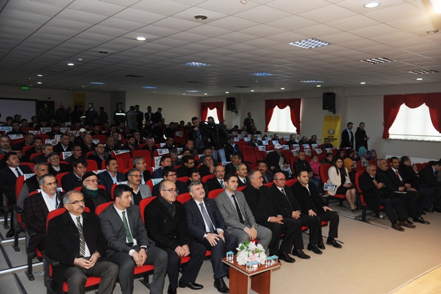 Başkan Akyürek, Karapınar'da vatandaşla buluştu