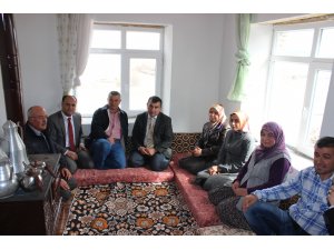 Şehit ailelerine anlamlı ziyaret