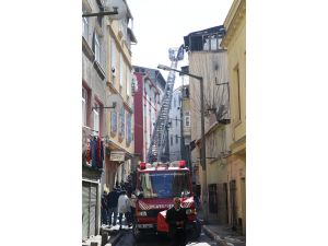 Beyoğlu'ndaki yangın