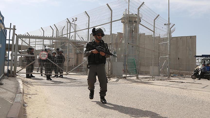 İsrail askerleri bir Filistinliyi öldürdü