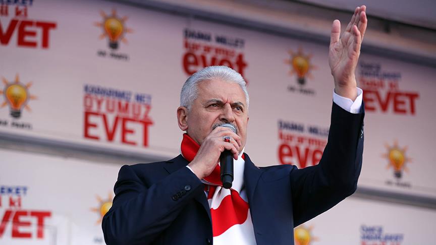 Başbakan Yıldırım: Evet dediğinizde Kandil'in mumu, Pensilvanya'nın ışığı sönecek