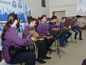 Selçuk’ta İran müziği coşkusu