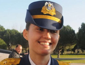 Kadın Pilot itiraf etti: Darbeyi bile bile uçtum