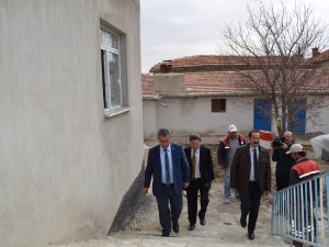 İsmil'de evi yanan ailyeye ev