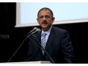 Çevre ve Şehircilik Bakanı Özhaseki: