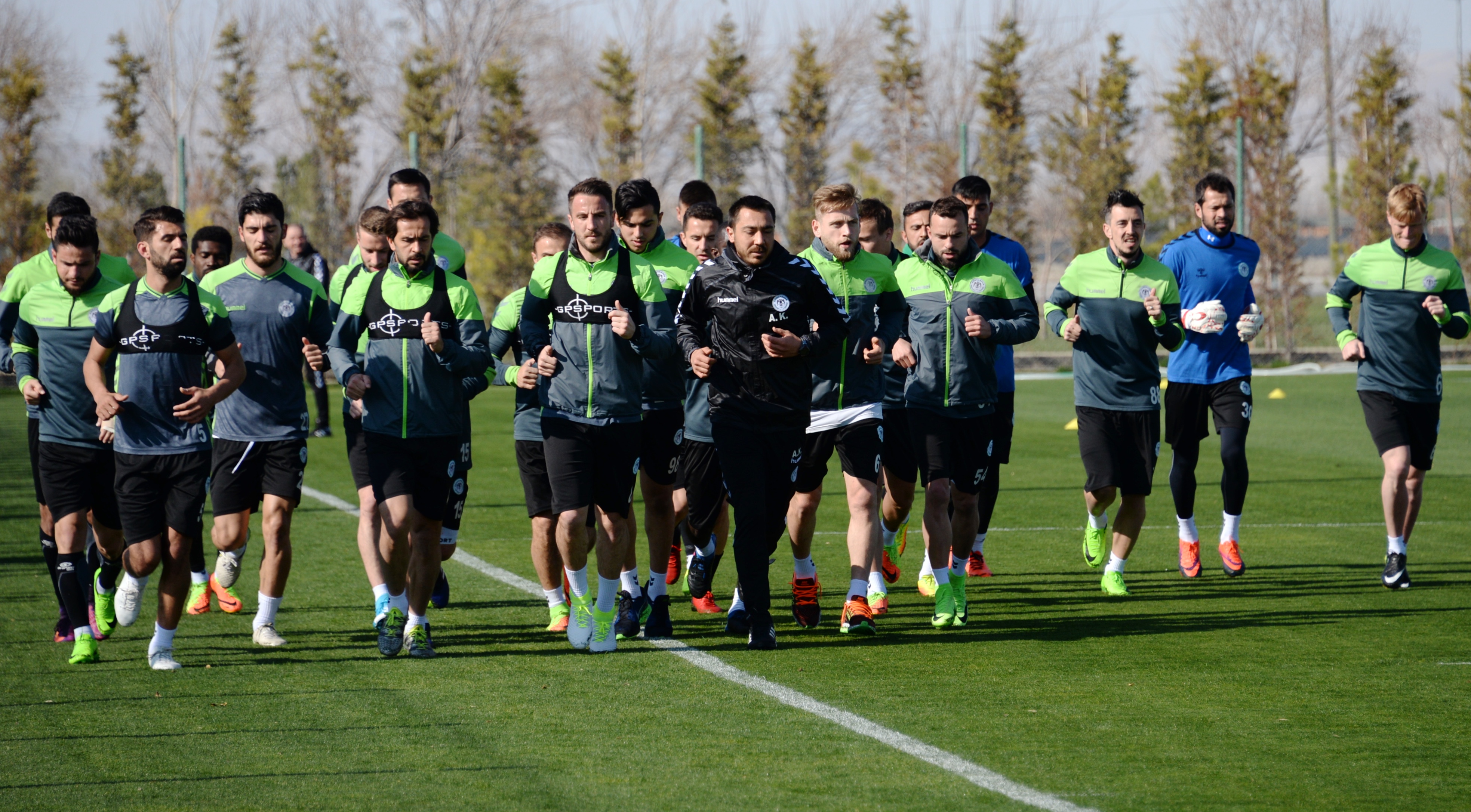 Konyaspor'da Bursa mesaisi sürüyor