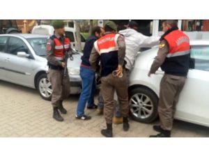 İzmir'de uyuşturucu operasyonu