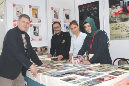 Genç Yazar Havvanur Kepir okurlarıyla buluştu