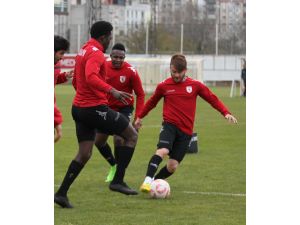 Samsunspor Teknik Direktörü Özköylü: