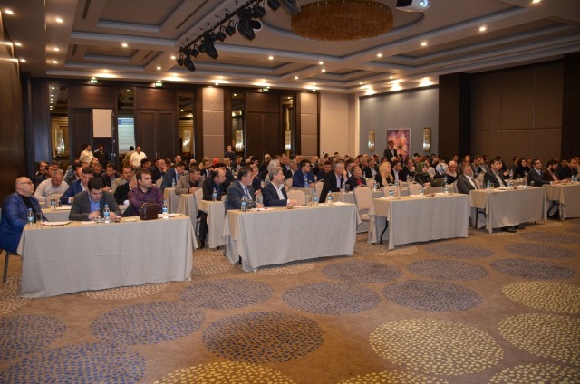 AK Parti Konya Seçim İşleri Başkanlığı toplantı düzenledi