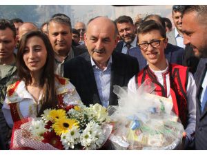 Çalışma ve Sosyal Güvenlik Bakanı Müezzinoğlu: