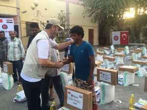 TİKA'dan Yemen'e gıda yardımı