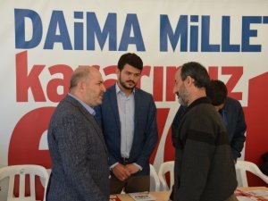 Mustafa Baloğlu ‘Evet’ çadırlarını gezdi