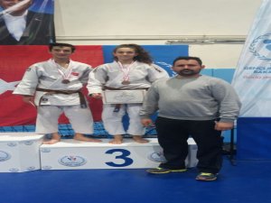Okullar judo finallerinde Konyalı sporculardan 4 madalya