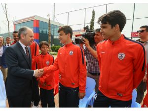 Gençlik ve Spor Bakanı Kılıç: