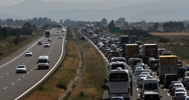 İstanbul'da bazı yollar trafiğe kapatılacak!