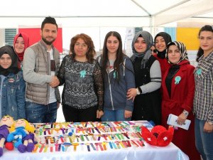 Atiker Konyasporlu Ömer Ali Şahiner, kanserde farkındalığa dikkat çekti