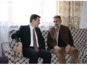 Kaymakam Maraşlı şehit ailesini ziyaret etti