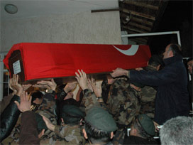 Behçet Oktay toprağa verildi