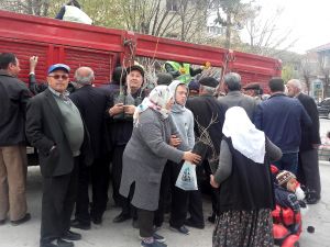 Sivrihisar'da fidan dağıtımı