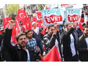 TÜGVA'dan "Türkiye İçin Evet" yürüyüşü