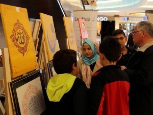 Lale Koleji öğrencilerinin sanat eserleri görücüye çıktı