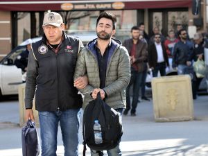 Eskişehir merkezli FETÖ/PDY operasyonunda 19 tutuklama