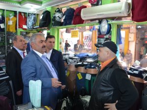 Milletvekili Etyemez, esnaflarla bir araya geldi