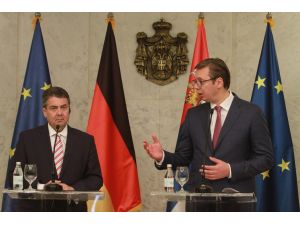 Almanya Dışişleri Bakanı Gabriel Sırbistan'da