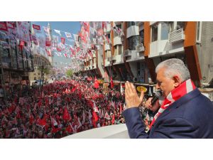 Başbakan Yıldırım Avcılar'da halka seslendi