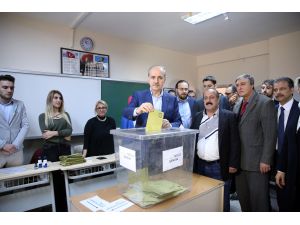Başbakan Yardımcısı Kurtulmuş, oyunu kullandı