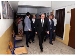 Bakan Özlü, oyunu Düzce'de kullandı