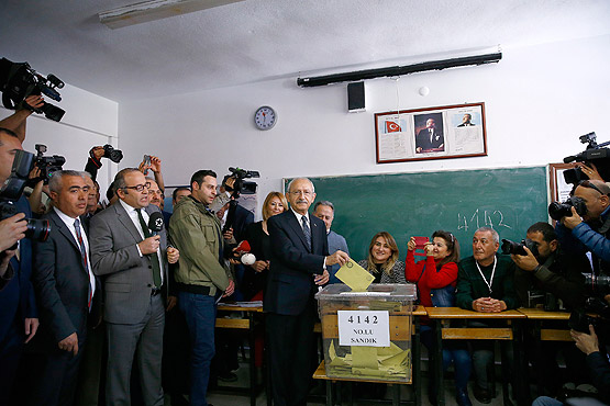 CHP lideri Kılıçdaroğlu oyunu kullandı
