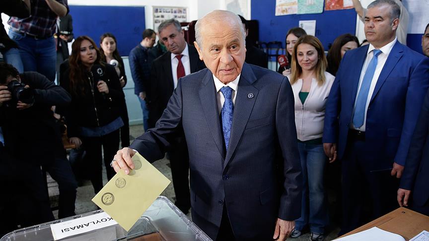 MHP lideri Bahçeli oyunu kullandı