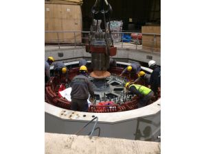 Kiğı Barajı'nda "rotorlar" yerine indirildi