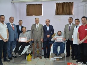 Başkan Hançerli kan bağışı kampanyasına destek verdi