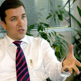 One minute Ali Bayramoğlu