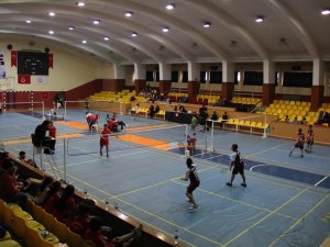 Okullar Badmintonda finale Konya’dan yükseldiler