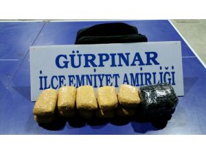 Van'da yolcu minibüsünde 7 kilogram eroin ele geçirildi