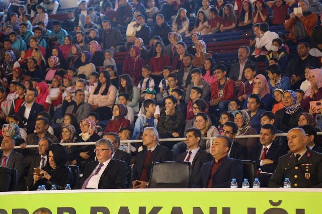 Belediye Başkanından Kaymakama Bürokrasi Tepkisi