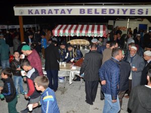 Çelebi Cami'nde ilk kandil coşkusu