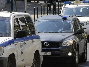 Yunanistan FETÖ'cü teröristleri yine vermedi